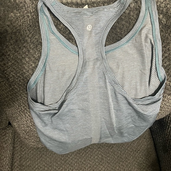 Swiftly Tech Racerback Tank Top **Racelength - Picture 3 of 3